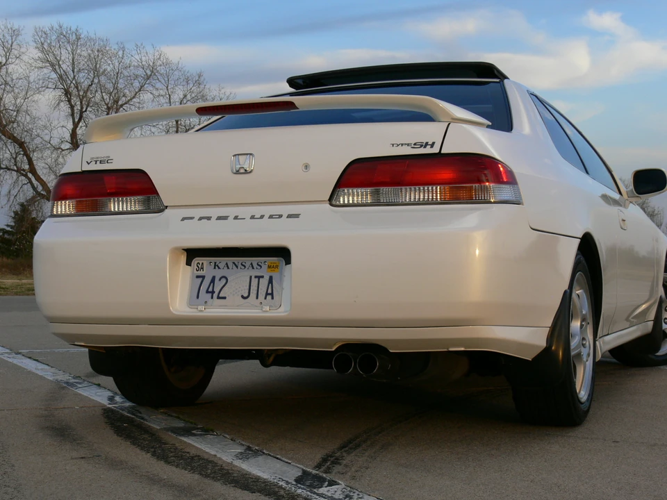 1998 Honda Prelude 5th Gen - Image 25 of 31