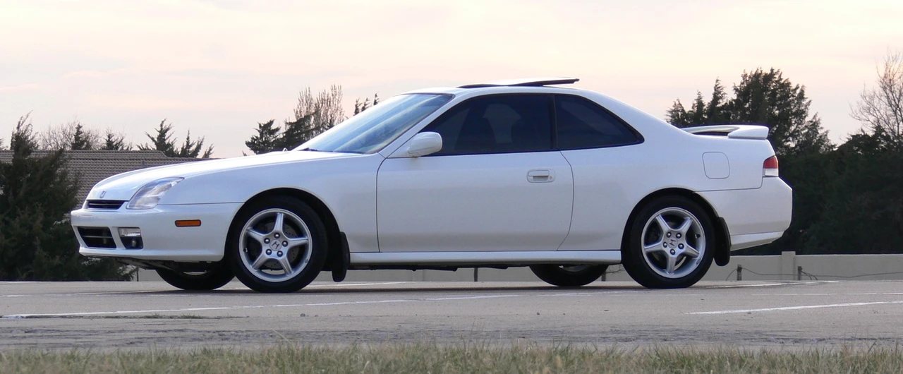 1998 Honda Prelude 5th Gen - Image 12 of 31