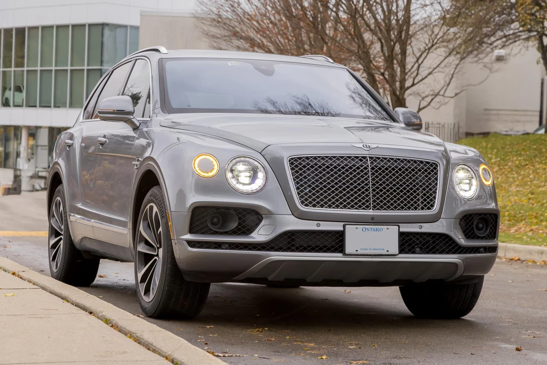 2017 Bentley Bentayga - Image 4 of 31