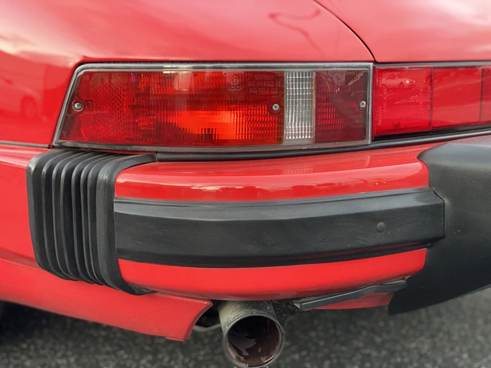 1987 Porsche 911 Carrera 3.2 - Image 24 of 31