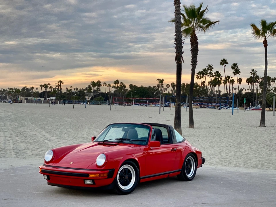 1987 Porsche 911 Carrera 3.2 - Image 4 of 31