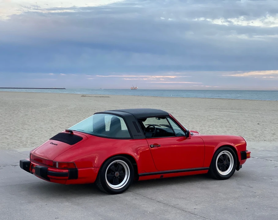1987 Porsche 911 Carrera 3.2 - Image 12 of 31