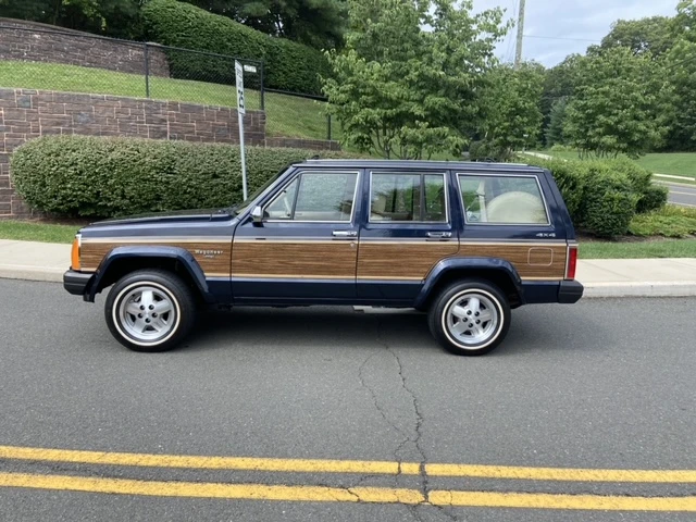 1990 Jeep XJ Wagoneer - Image 6 of 31