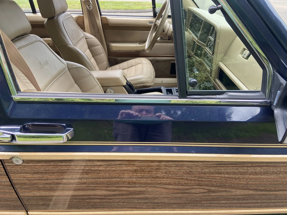 1990 Jeep XJ Wagoneer - Image 18 of 31