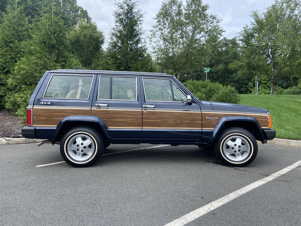 1990 Jeep XJ Wagoneer - Image 10 of 31