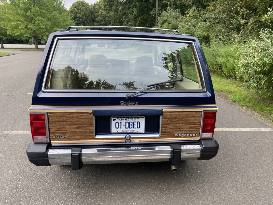 1990 Jeep XJ Wagoneer - Image 8 of 31