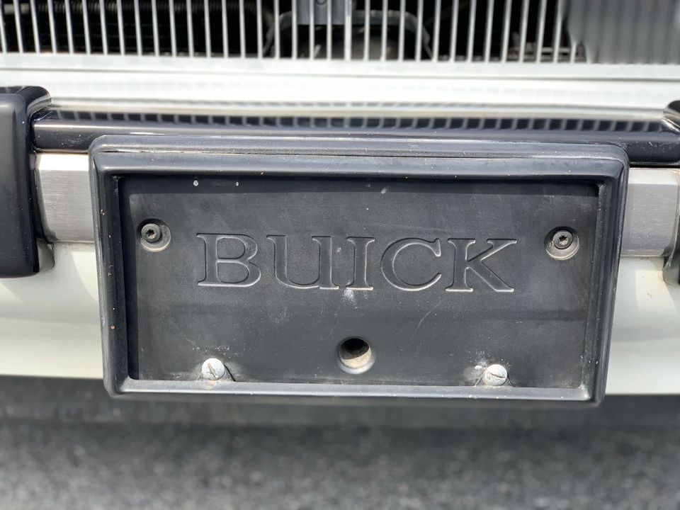 1995 Buick Roadmaster - Image 15 of 31