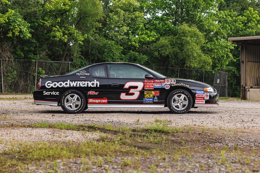 2002 Chevrolet Monte Carlo 6th Gen - Image 6 of 31