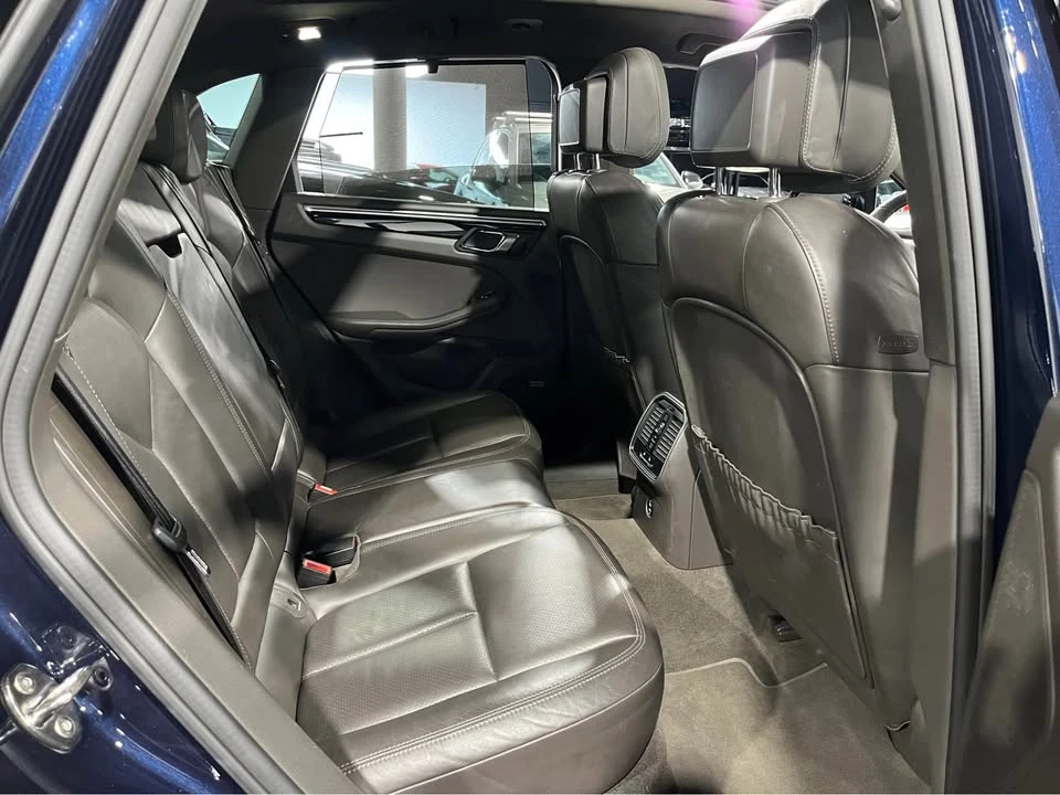 2020 Porsche Macan - Image 6 of 9