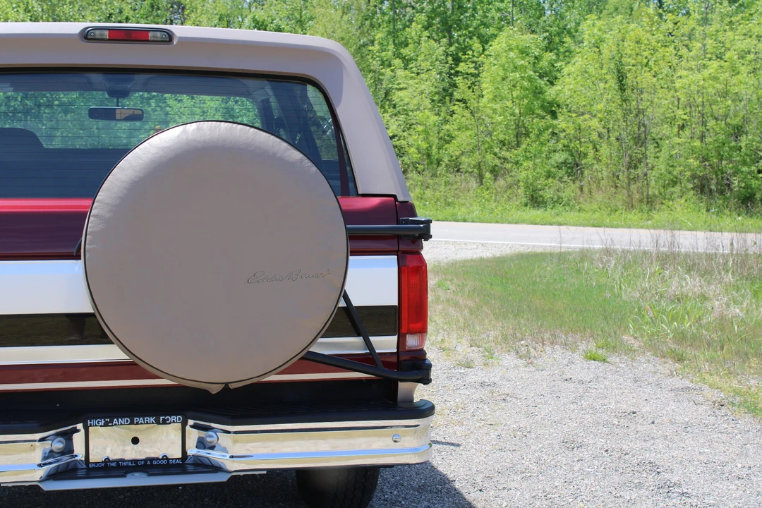 1996 Ford Bronco 5th Gen - Image 21 of 31