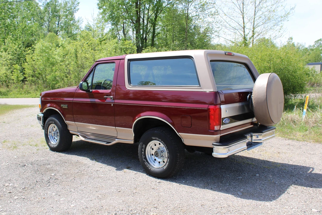 1996 Ford Bronco 5th Gen - Image 16 of 31