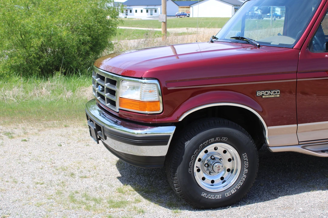 1996 Ford Bronco 5th Gen - Image 7 of 31