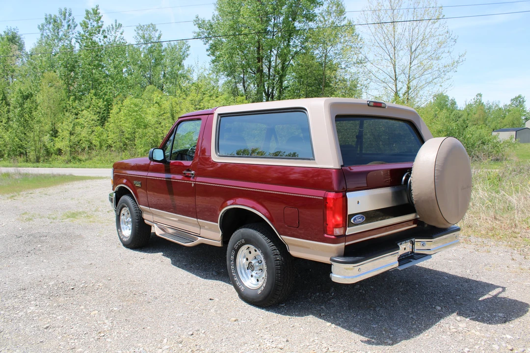 1996 Ford Bronco 5th Gen - Image 15 of 31