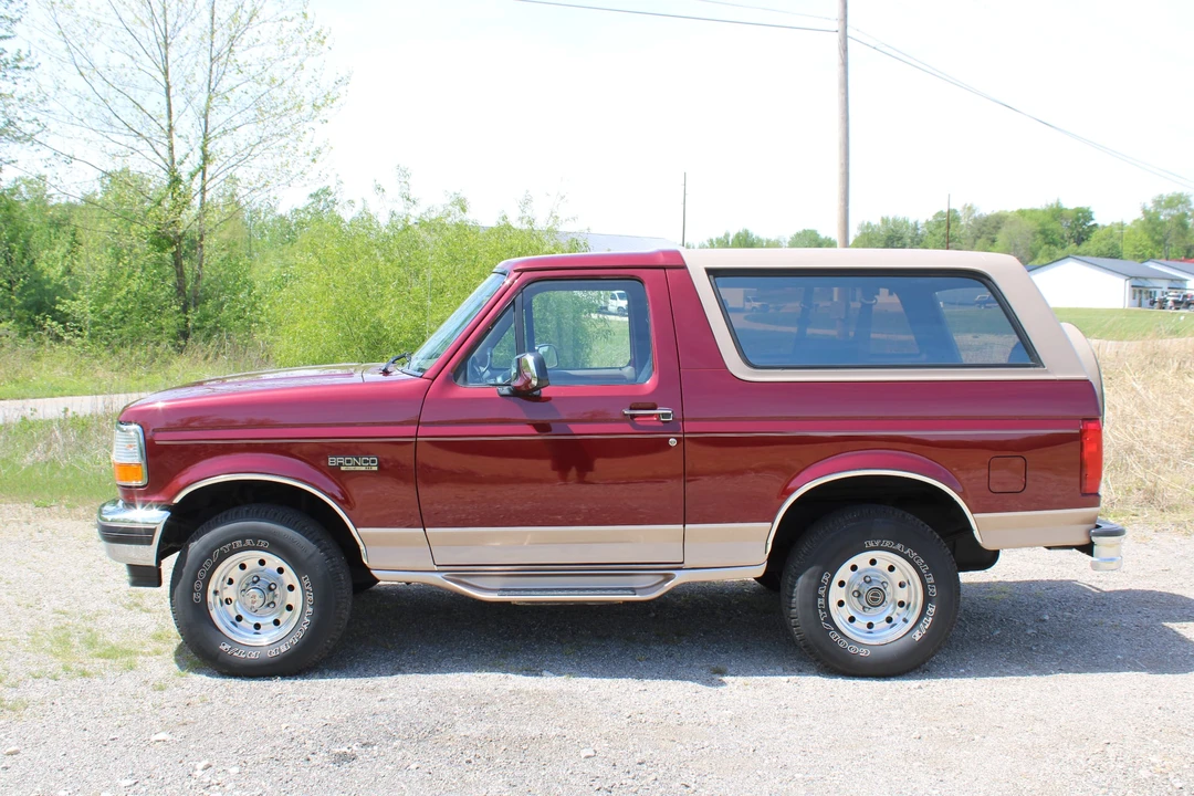 1996 Ford Bronco 5th Gen - Image 10 of 31