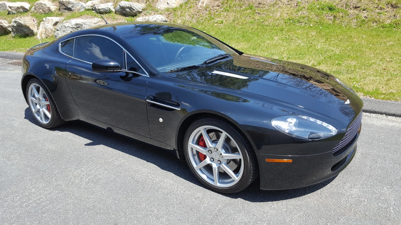2006 Aston Martin V8 Vantage (2006-2017) - Image 14 of 31