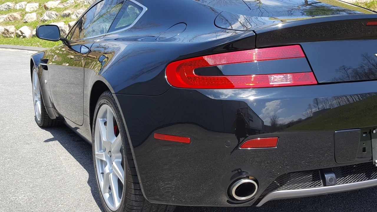2006 Aston Martin V8 Vantage (2006-2017) - Image 17 of 31