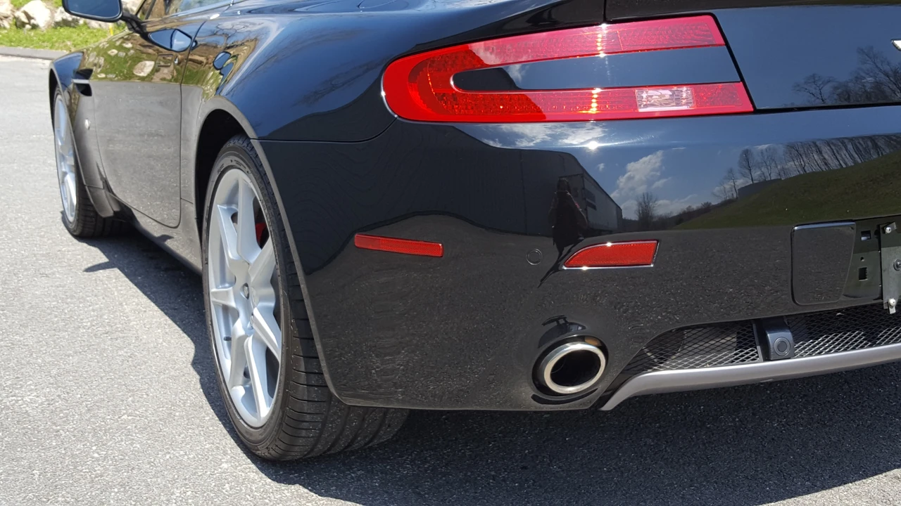 2006 Aston Martin V8 Vantage (2006-2017) - Image 18 of 31