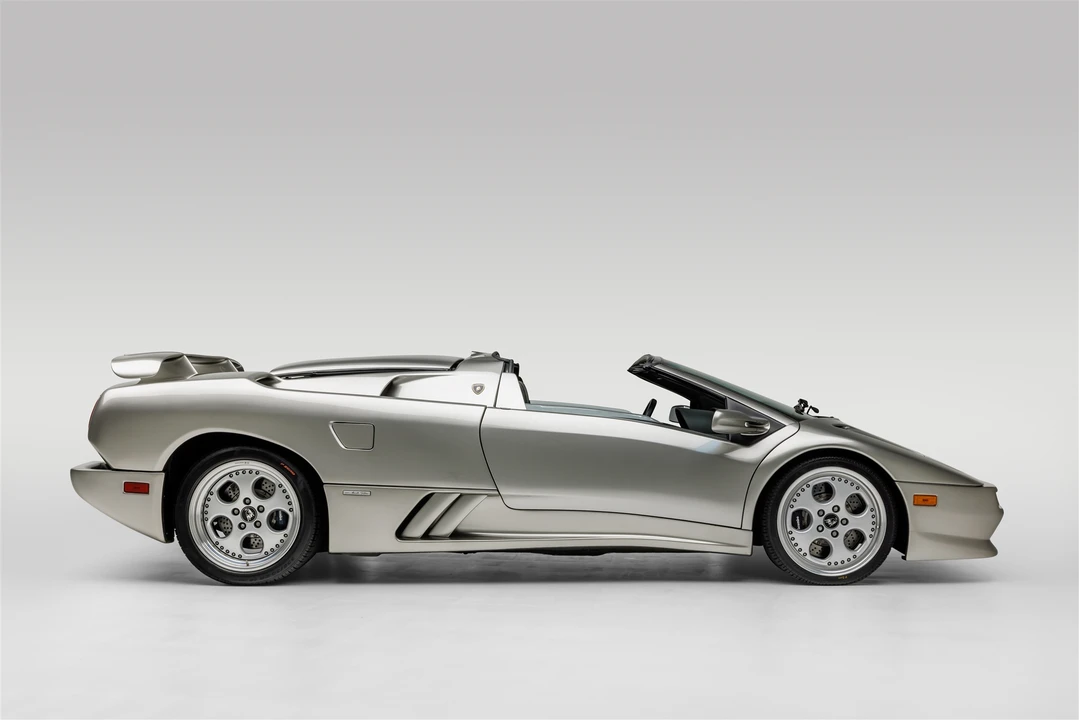 1998 Lamborghini Diablo VT - Image 12 of 31