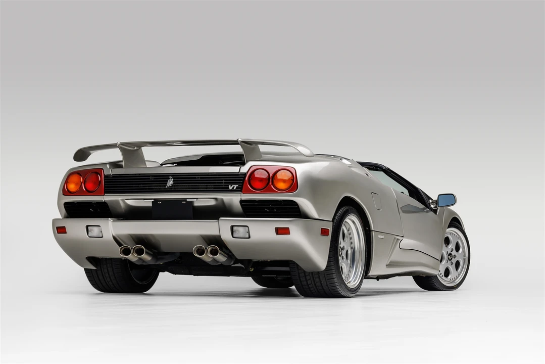 1998 Lamborghini Diablo VT - Image 11 of 31