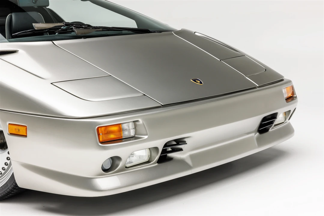 1998 Lamborghini Diablo VT - Image 28 of 31