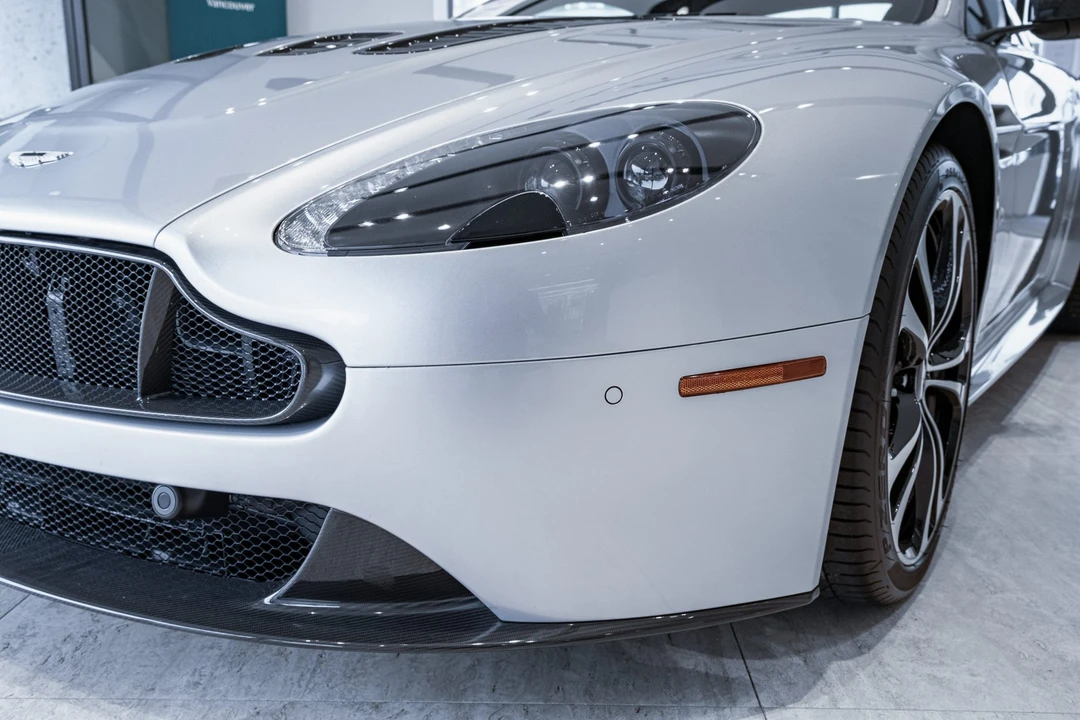 2017 Aston Martin V12 Vantage (2010-2018) - Image 16 of 31