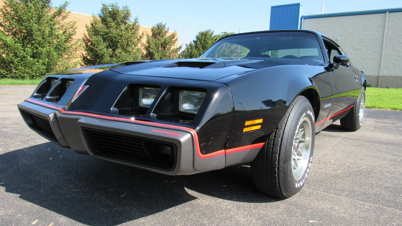 1979 Pontiac Firebird 2nd Gen - Image 8 of 31