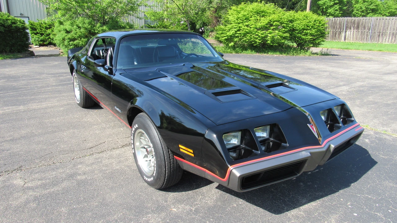 1979 Pontiac Firebird 2nd Gen - Image 11 of 31