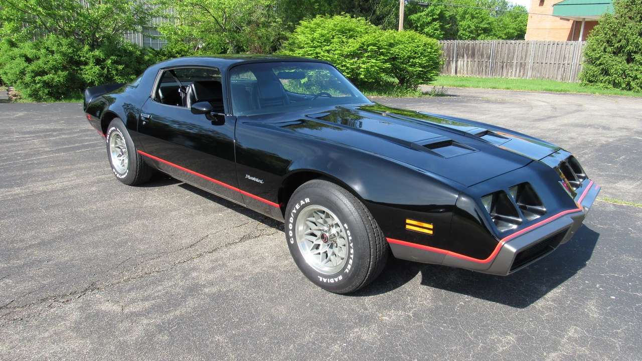 1979 Pontiac Firebird 2nd Gen - Image 13 of 31