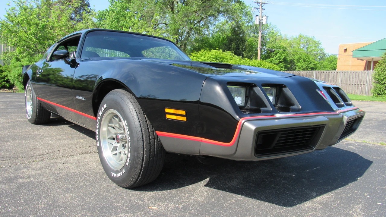 1979 Pontiac Firebird 2nd Gen - Image 12 of 31