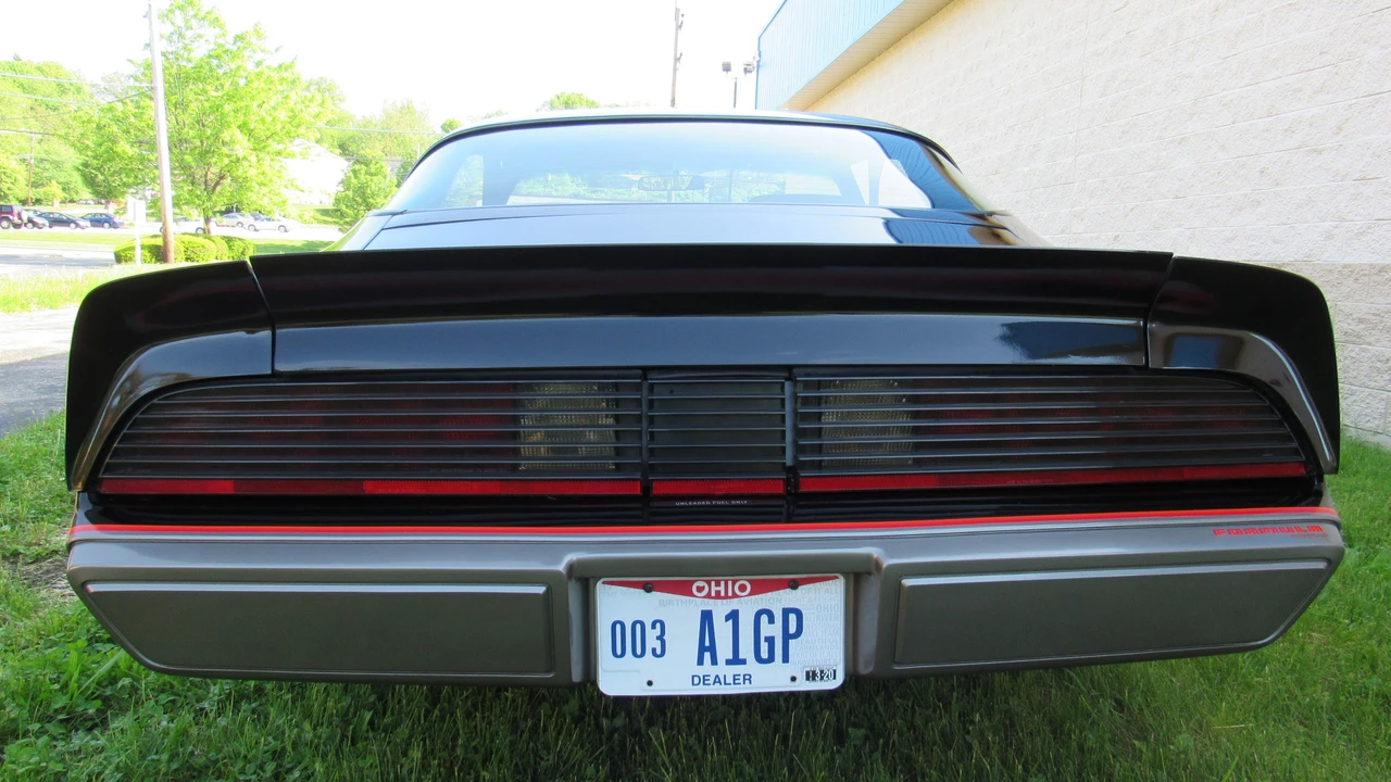 1979 Pontiac Firebird 2nd Gen - Image 27 of 31