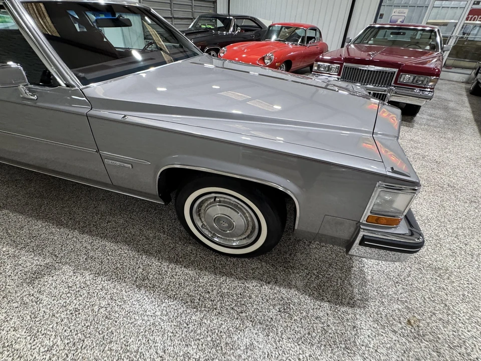 1983 Cadillac DeVille 5th Gen - Image 21 of 31