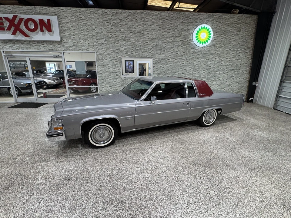 1983 Cadillac DeVille 5th Gen - Image 18 of 31