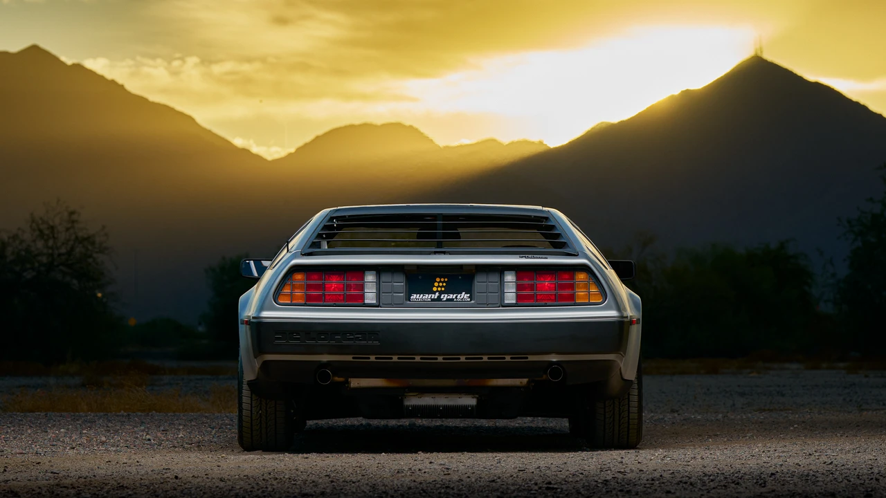 1983 DeLorean DMC-12 - Image 11 of 31