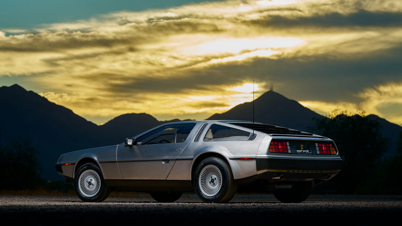 1983 DeLorean DMC-12 - Image 16 of 31