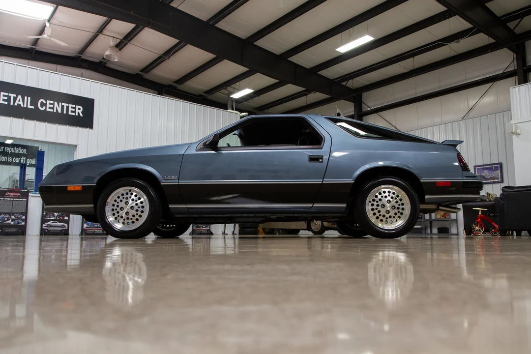 1984 Dodge Daytona - Image 21 of 31