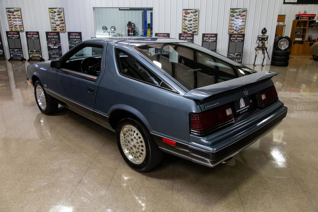 1984 Dodge Daytona - Image 26 of 31