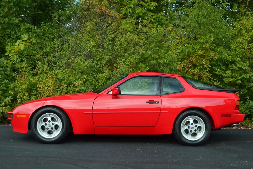 1986 Porsche 944 - Image 7 of 31