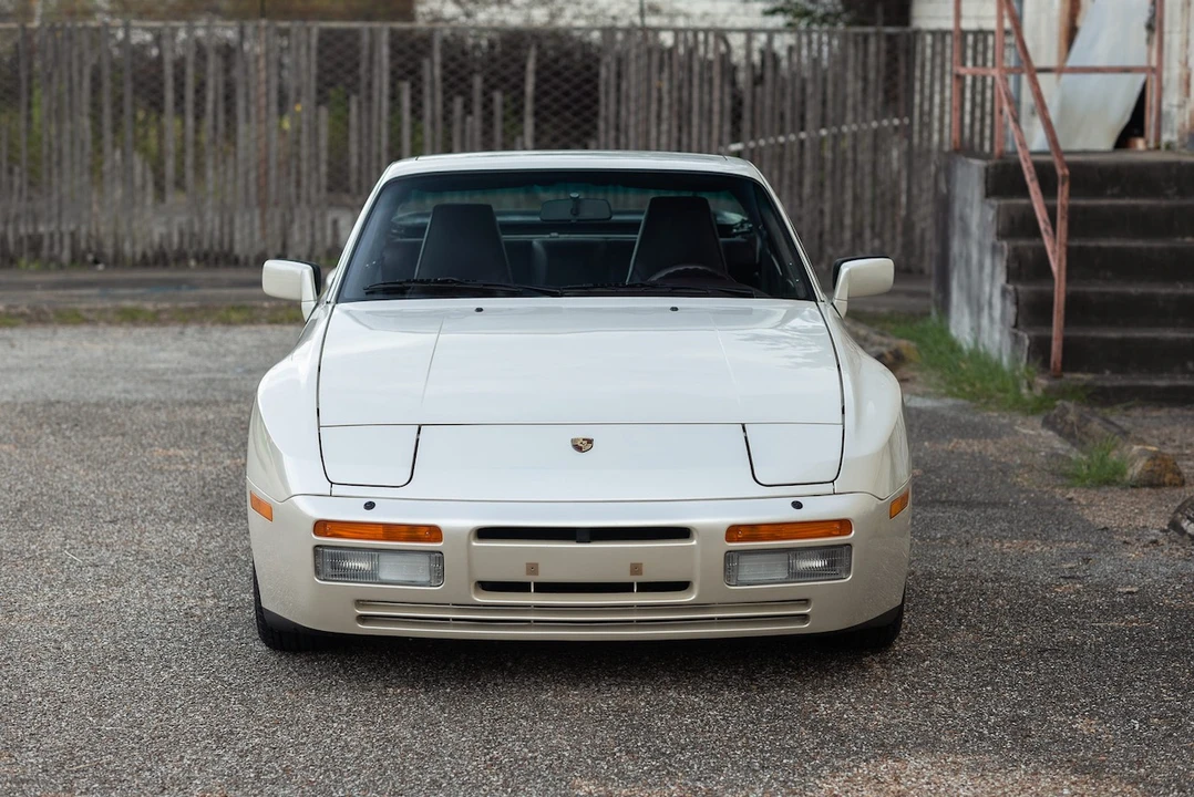 1986 Porsche 944 Turbo - Image 18 of 31