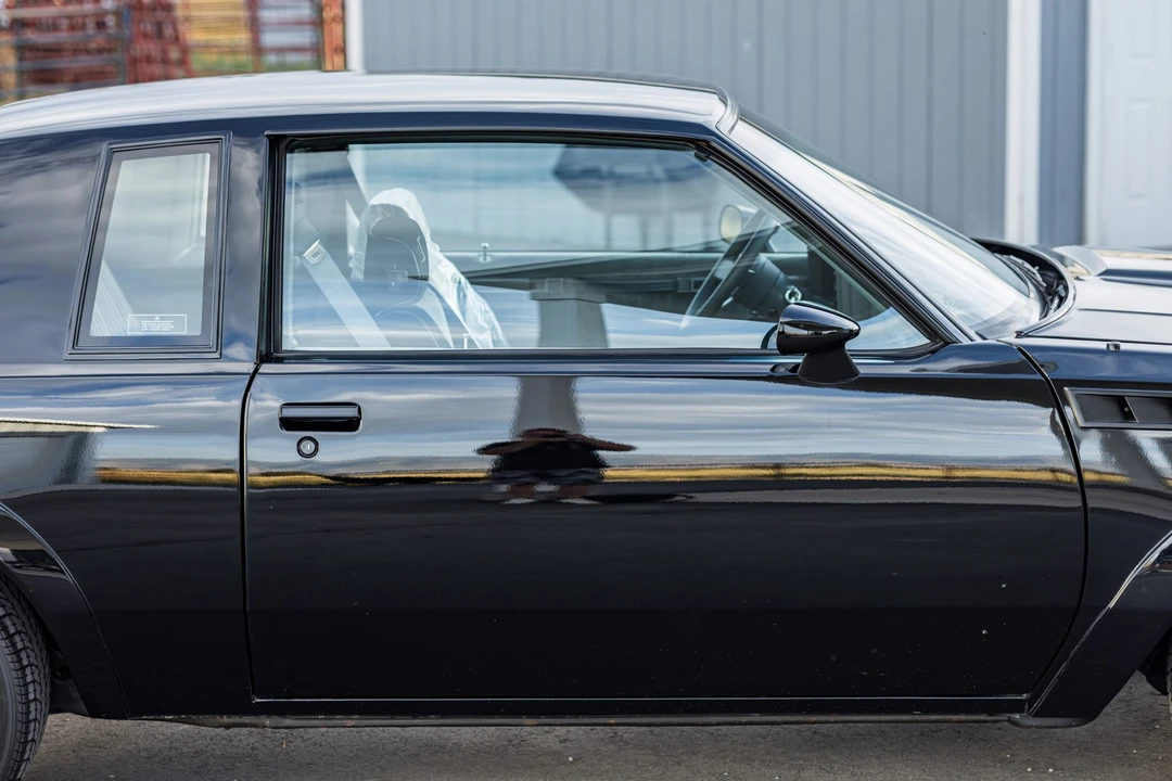 1987 Buick Grand National GNX - Image 27 of 31