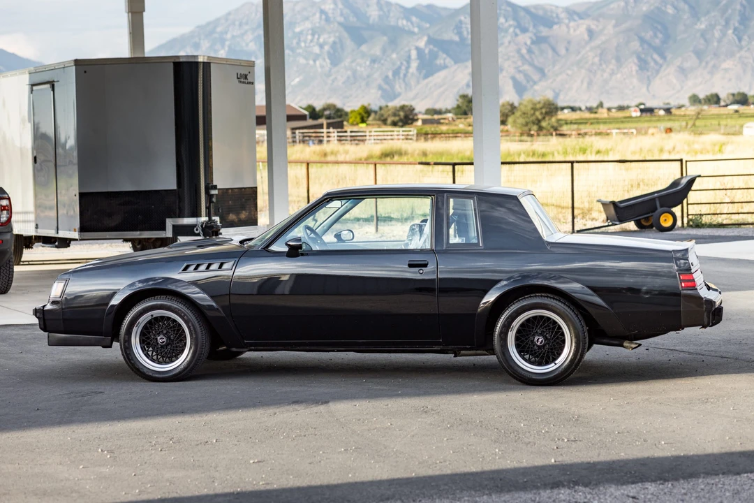 1987 Buick Grand National GNX - Image 10 of 31