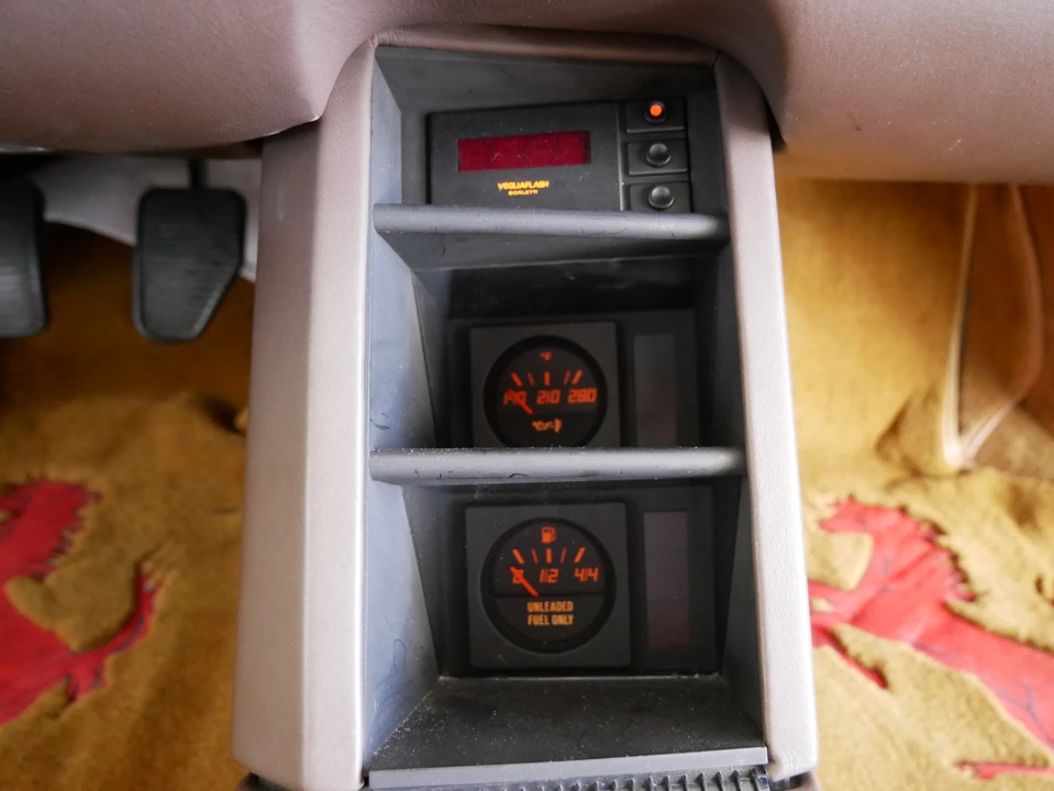 1987 Ferrari Testarossa - Image 29 of 31
