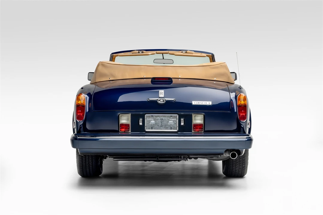 1988 Rolls-Royce Corniche Series II - Image 17 of 31
