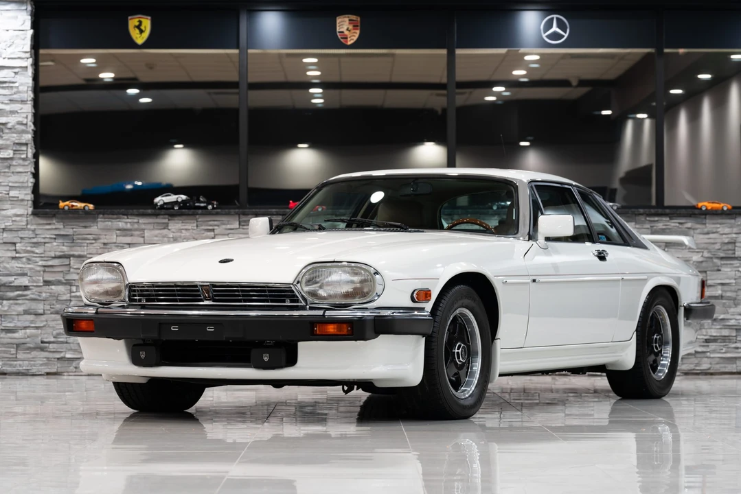 1989 Jaguar XJS Pre-Facelift V12 - Image 19 of 31