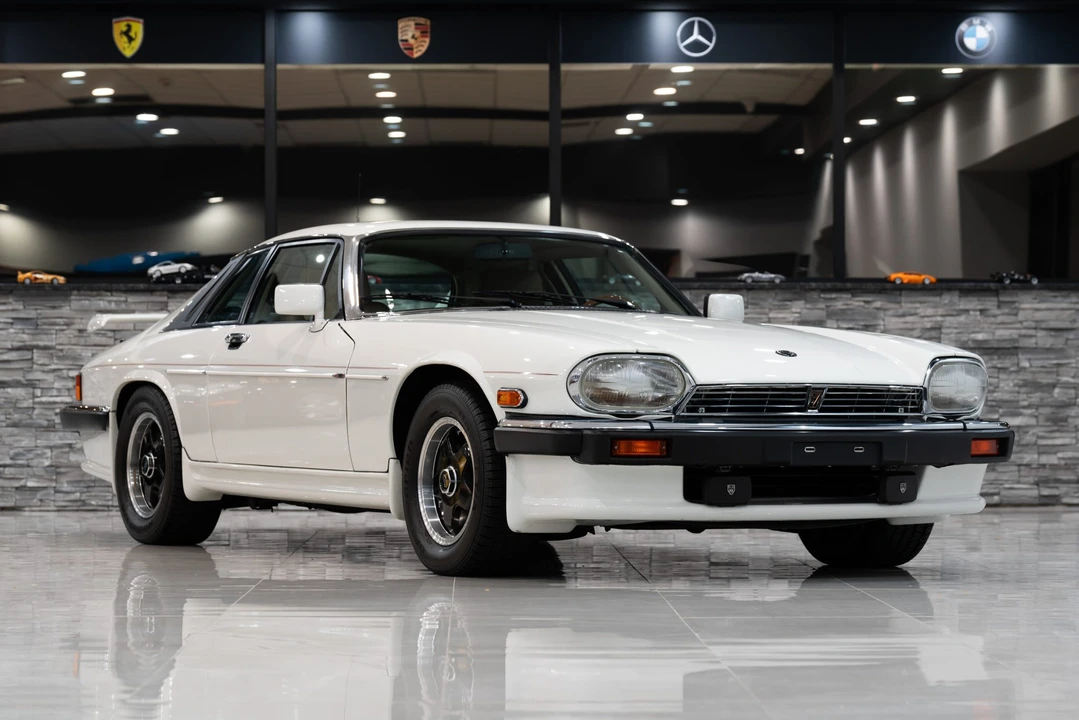 1989 Jaguar XJS Pre-Facelift V12 - Image 2 of 31