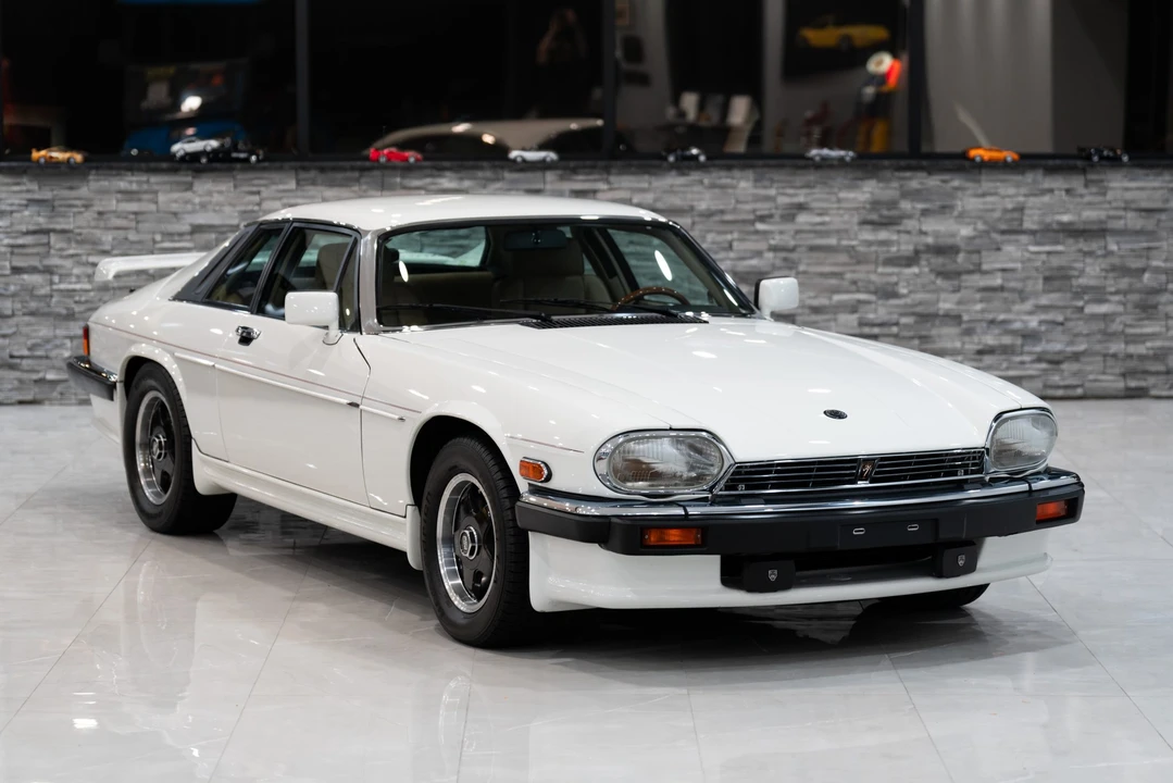 1989 Jaguar XJS Pre-Facelift V12 - Image 3 of 31