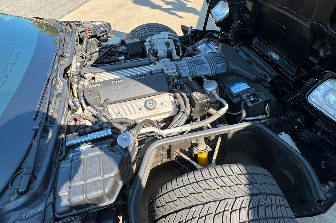 1992 Chevrolet Corvette C4 - Image 6 of 9