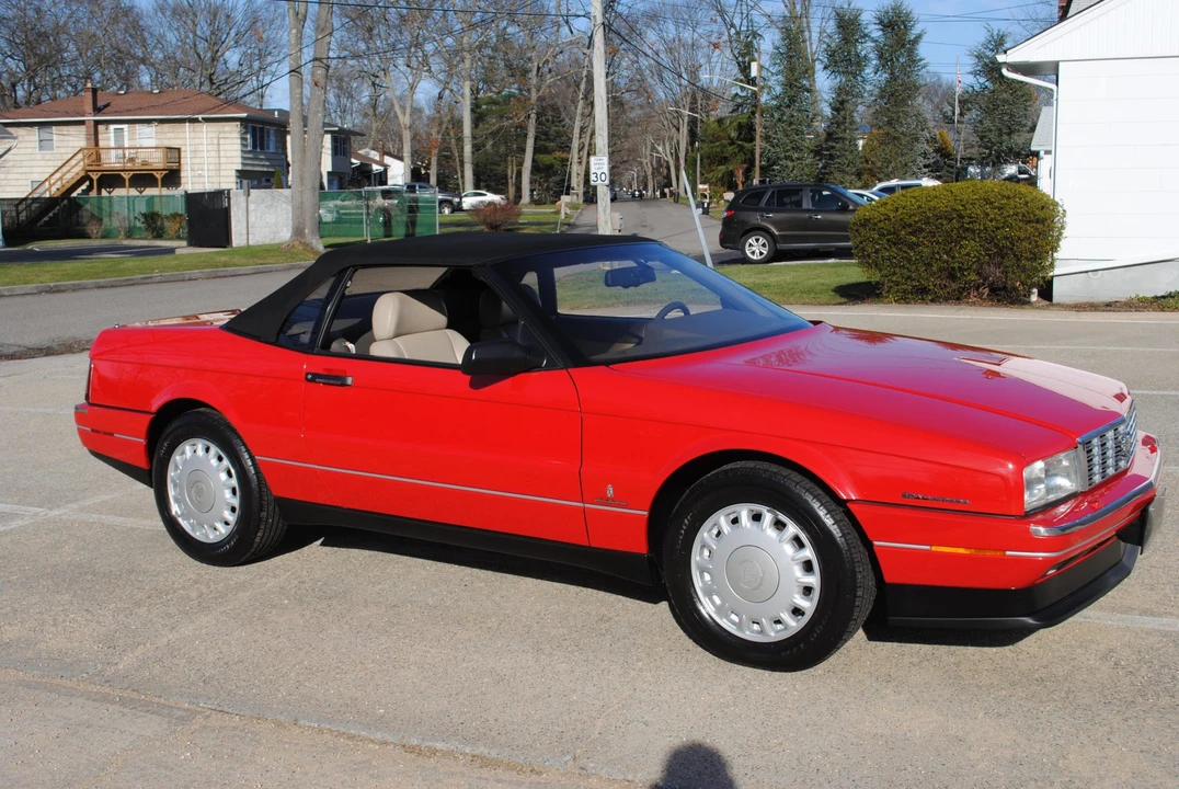1993 Cadillac Allante - Image 4 of 31