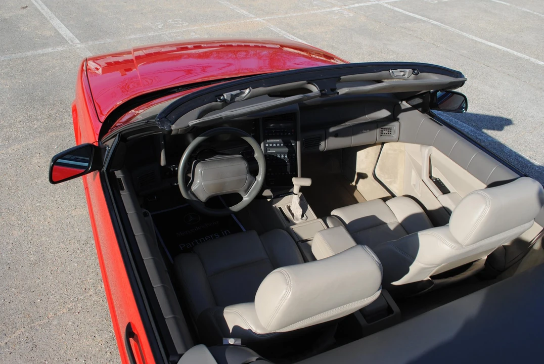 1993 Cadillac Allante - Image 31 of 31