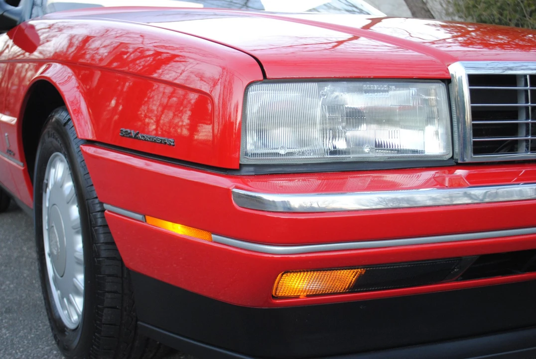1993 Cadillac Allante - Image 18 of 31