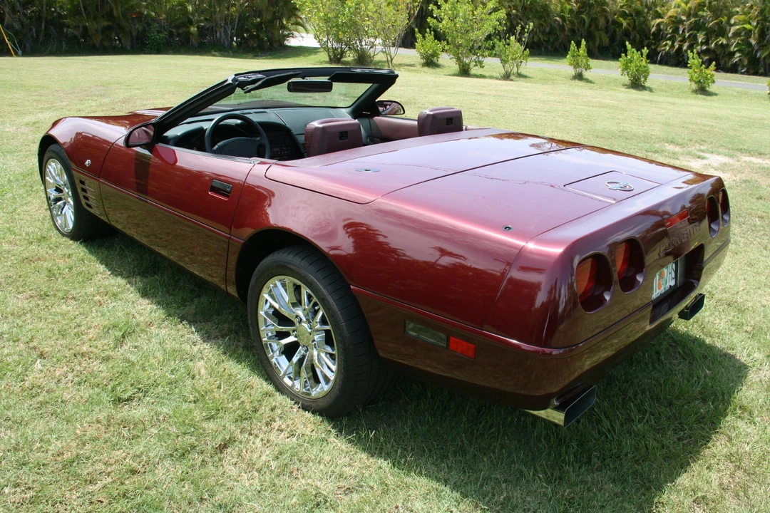 1993 Chevrolet Corvette C4 - Image 19 of 31
